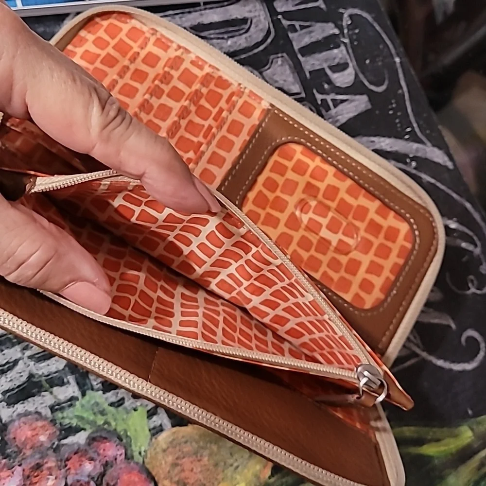 Fossil Wallet